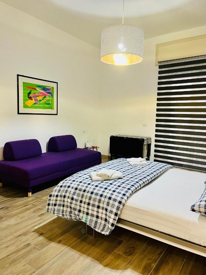 Appartement La Vacanzella Al Gesu' Nuovo à Naples Extérieur photo