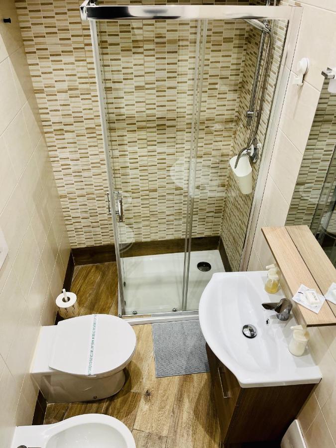 Appartement La Vacanzella Al Gesu' Nuovo à Naples Extérieur photo